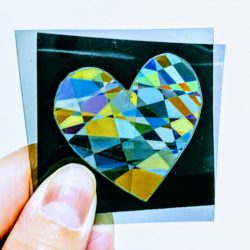 親子科学ワークショップ　偏光板で光の秘密を探ろう。色をよび出せ！